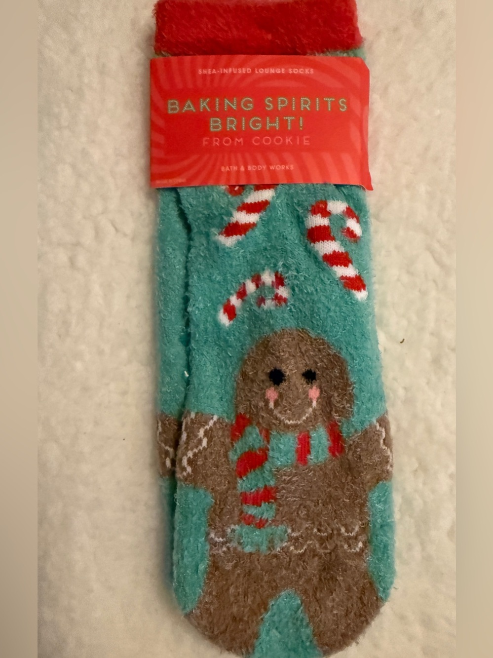 Bath & Body Works Teal Gingerbread & Candy Cane Fuzzy Lounge Socks